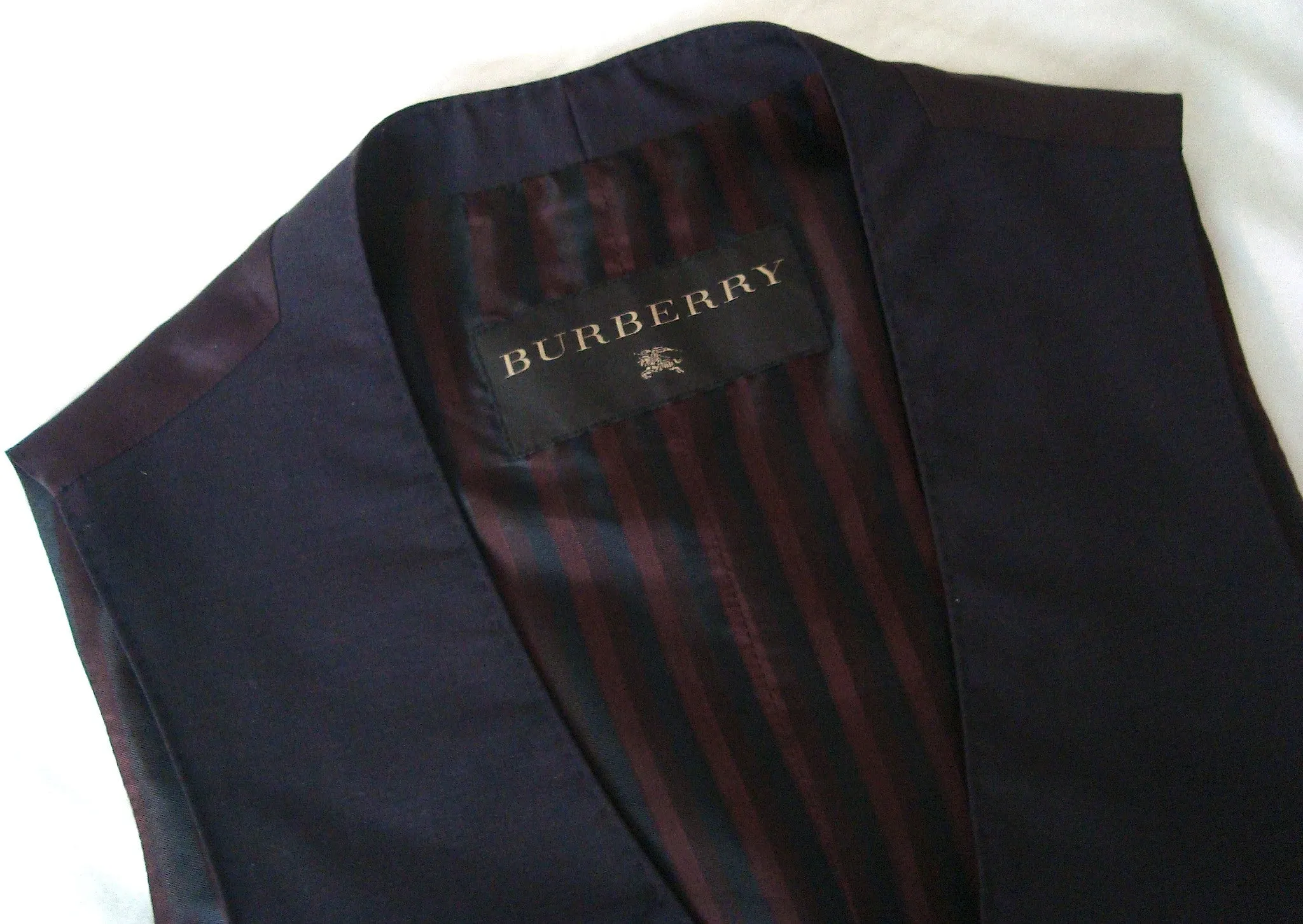 2006 Slim Tailored Waistcoat in Dark Wine