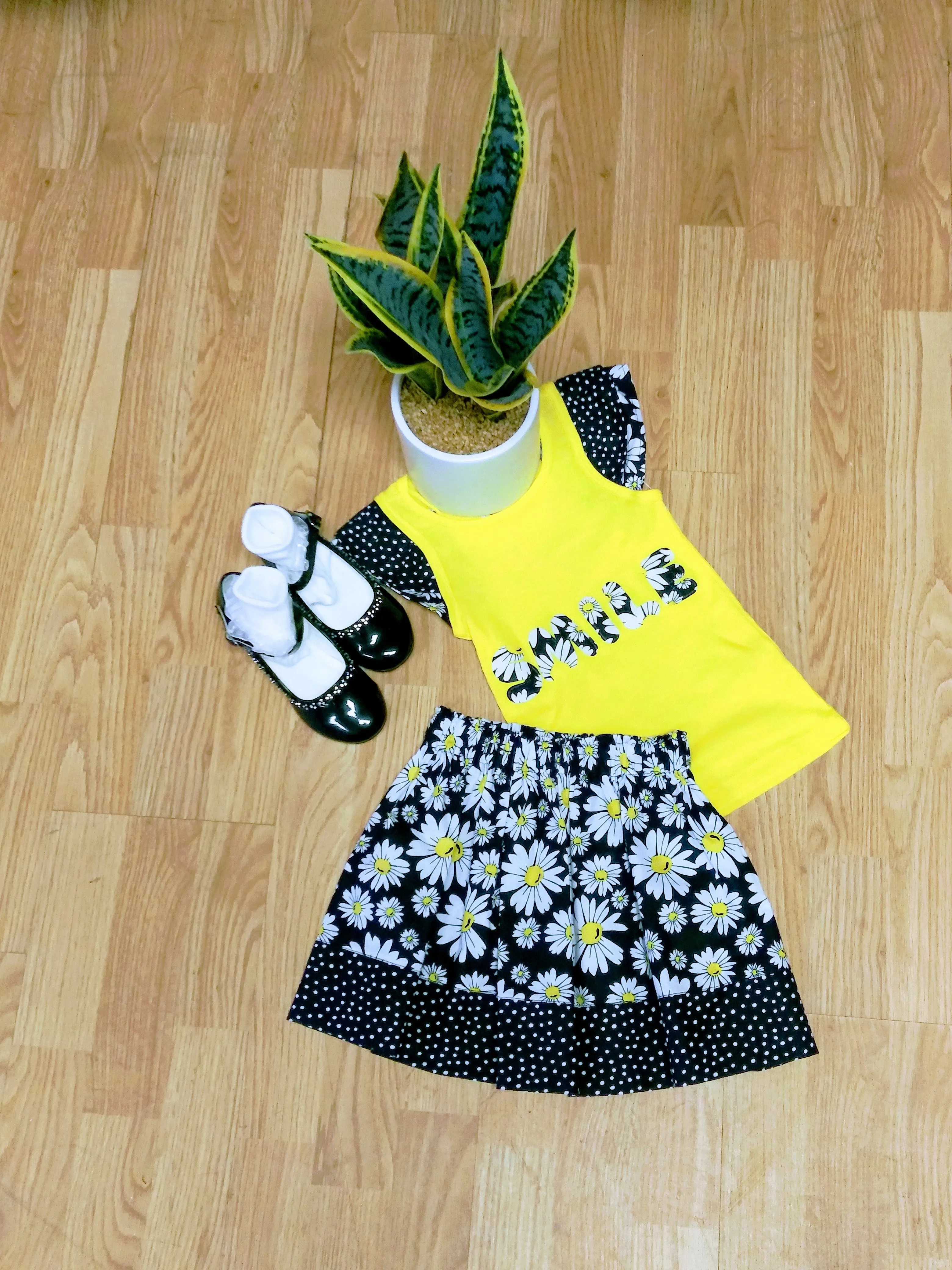 Daisy Girl's 2-piece Skirt  Set Outfit