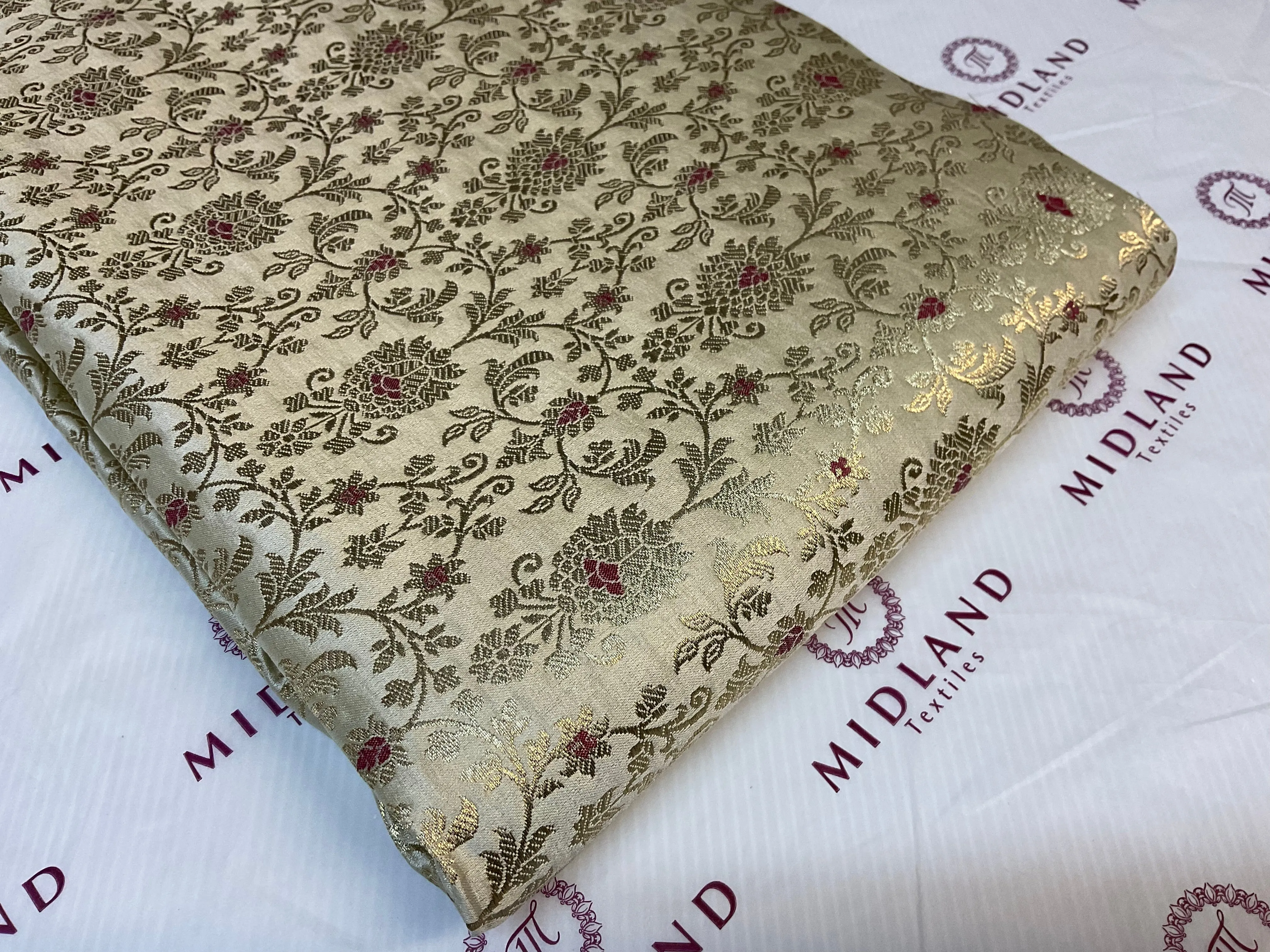 Indian Floral wedding Brocade Fabric ideal for waistcoats 114cm wide M1772